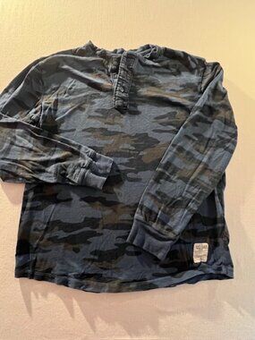 GAP Kids Camo camouflage long-sleeved Henley Tee blue brown black size XL(12)